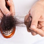 7 Tips Merawat Rambut Rontok dengan Kebiasaan Sehat