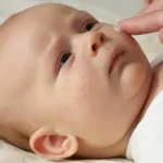 10 Kebiasaan Sehari-hari untuk Mendukung Kesehatan Kulit Anak
