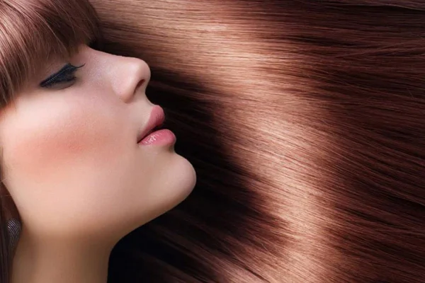 10 Tips Merawat Rambut Sehat dan Berkilau