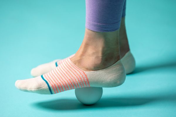 10 Cara Menjaga Kesehatan Kaki Agar Tetap Kuat dan Aktif 10 Cara Menjaga Kesehatan Kaki Agar Tetap Kuat dan Aktif