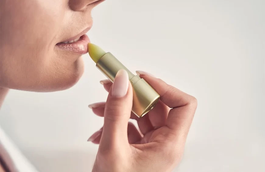 7 Cara Merawat Bibir agar Tetap Lembap Sepanjang Hari