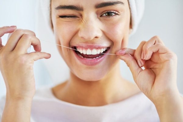 7 Cara Menjaga Kesehatan Gigi Sejak Dini
