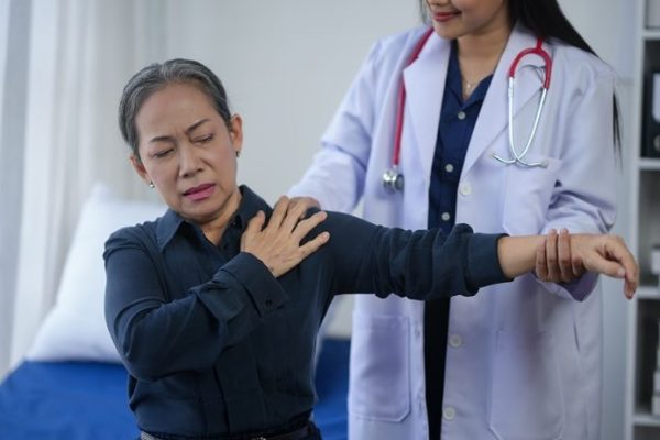 7 Cara Mengurangi Risiko Kelumpuhan Sejak Dini