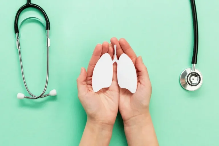 10 Cara Menjaga Kesehatan Paru-Paru agar Napas Tetap Lega